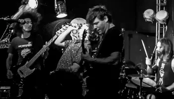 KORNOS + System Of A Down Tributo Maringá