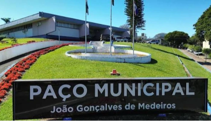 Marialva abre concurso com 42 vagas e salários de até R$ 7,4 mil; veja cargos disponíveis