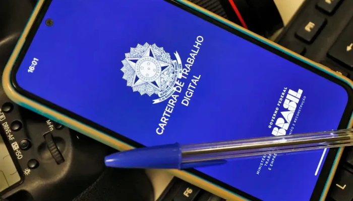 Semana começa com mais de 600 vagas anunciadas para a área de vendas na seção de Empregos