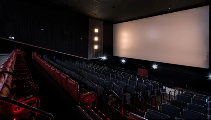 Agora é possível comprar ingressos para sessões de cinema pelo Maringa.Com