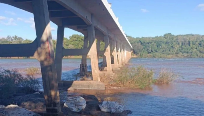 Ponte entre Floresta e Engenheiro Beltrão passa por reformas