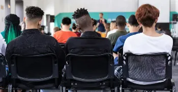 EDUCAÇÃO