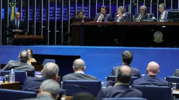 POLÍTICA