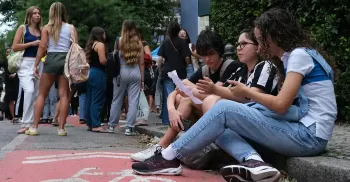EDUCAÇÃO
