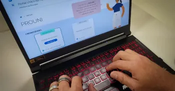 EDUCAÇÃO