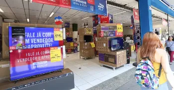 COMÉRCIO